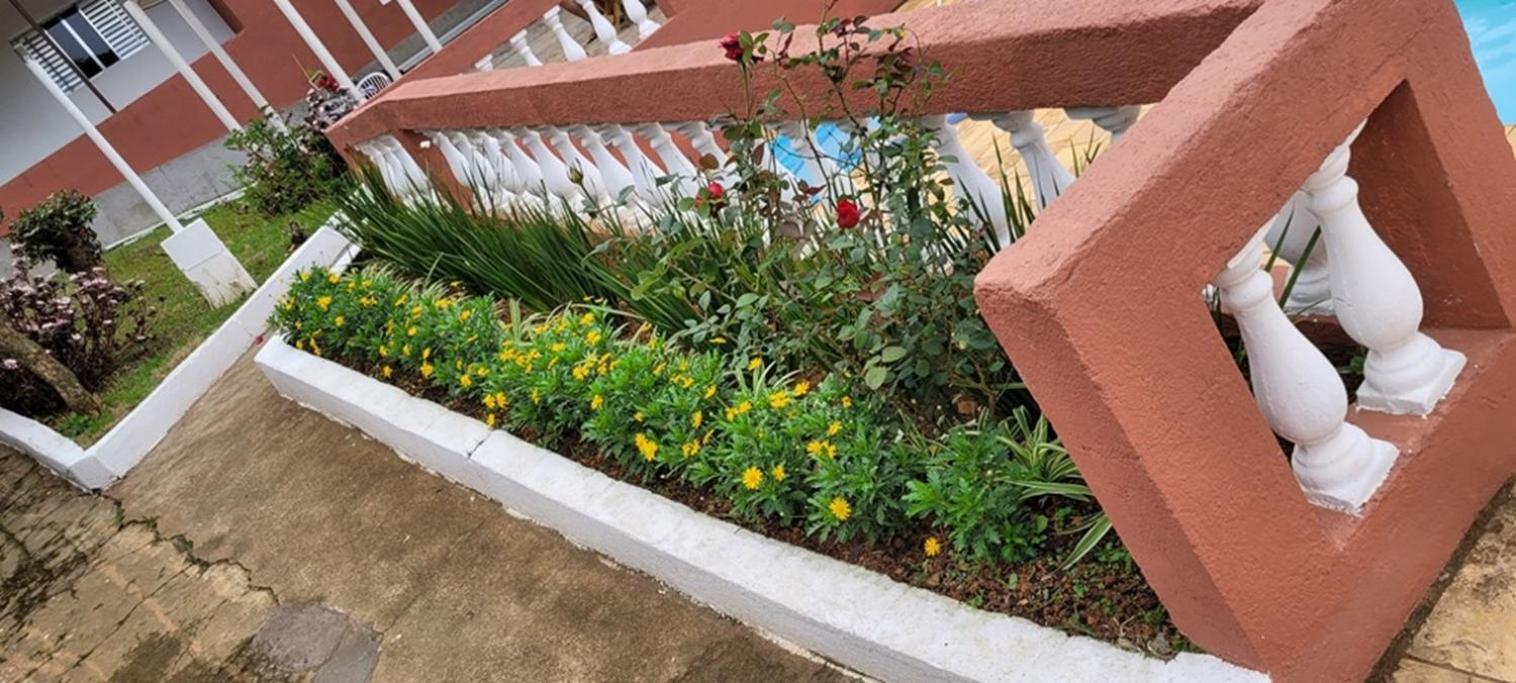 Linda Chacara Com Piscina Churrasqueira E Wi-Fi Mairinque Exteriör bild