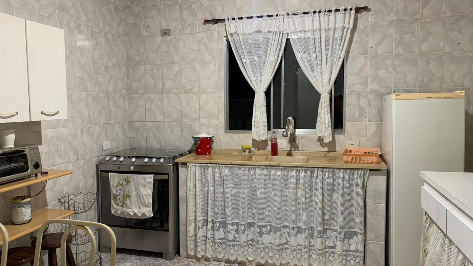 Linda Chacara Com Piscina Churrasqueira E Wi-Fi Mairinque Exteriör bild
